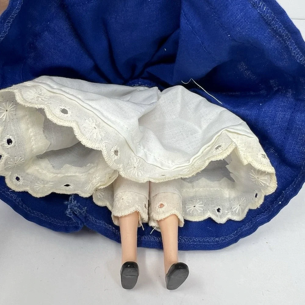 Collectors Costume Dolls Peggy Nisbet Bonnie B392 Cries of‎ London Series